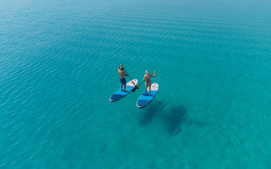 Personas practicando Paddle Surf