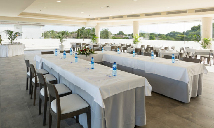 Mar Hotels Playa de Muro Suites